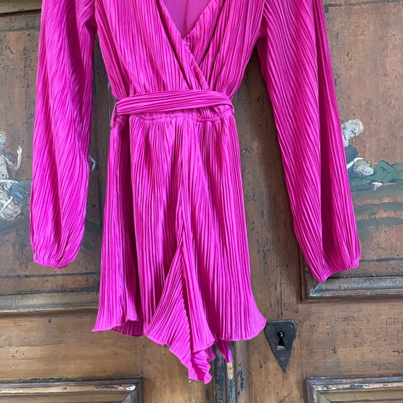 Lulu’s Plissed to Be Here Magenta Plisse Balloon Sleeve Romper - Picture 6 of 10